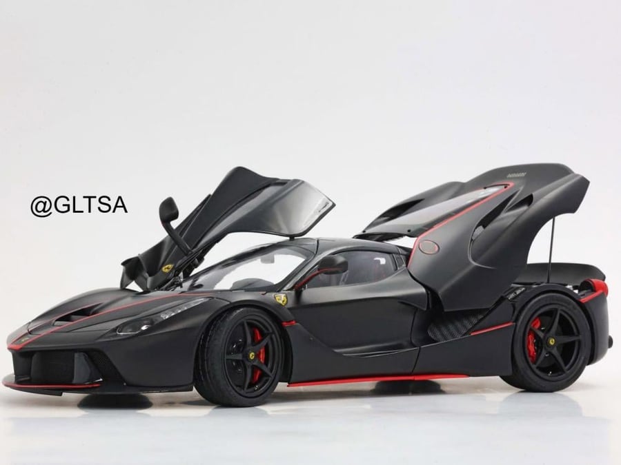 Ferrari LaFerrari Matt Black With Red Stripes Fernando Alonso, Real Carbon Base, Display Case Included 1:18 BBR BBR182239A LIMITED 200 PCS