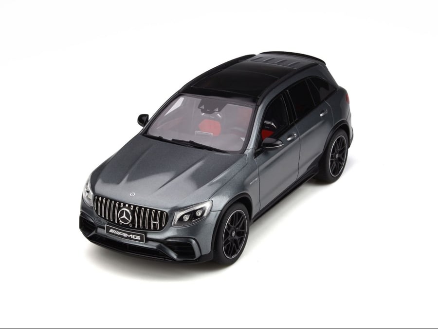 PRE-OWNED WITH NOTES Mercedes-AMG GLC 63 S Grey 1:18 GT Spirit GT231 LIMITED 999 PCS