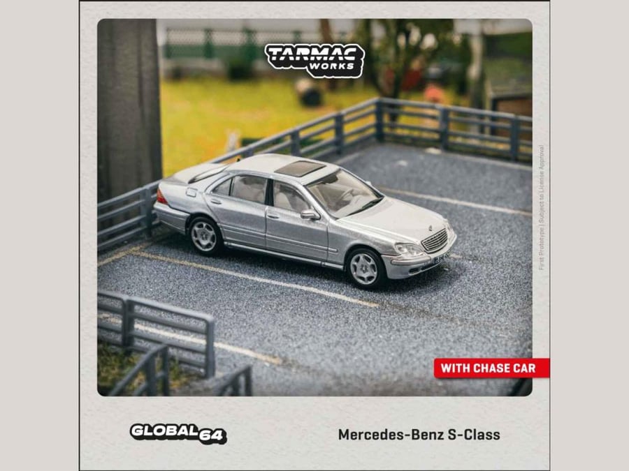 Mercedes-Benz S-Class Brilliant Silver Metallic 1:64 Tarmac Work T64G-072-SL