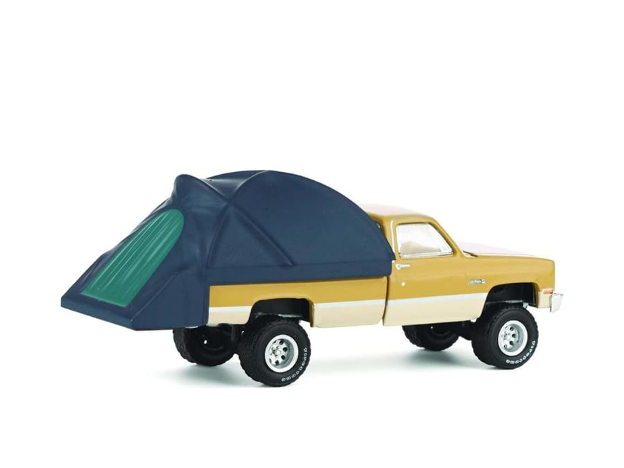 GMC Sierra Lifted Pickup Truck Camping Camper 1986 Desert Sand and Doeskin Tan with Modern Truck Bed Tent 1:64 Greenlight 38080B