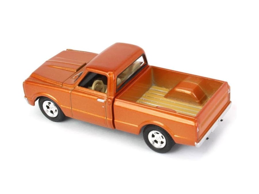 Chevrolet C/K Pickup Truck Stacey David's GearZ Copperhead 1967 Orange Metallic 1:64 Greenlight ACME 51492