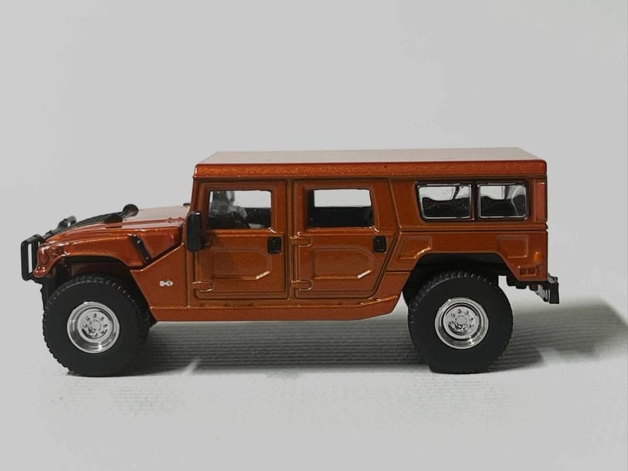 Hummer H1 Orange 1:64 596 Model LIMITED 1499 PCS