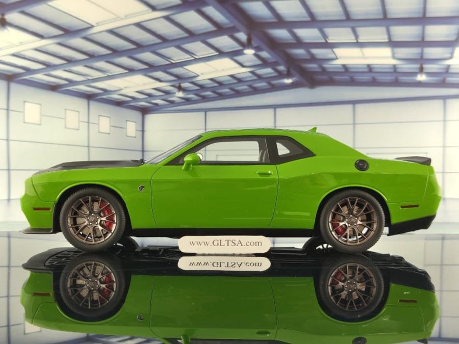 RARE Dodge Challenger Hellcat SRT Go Green 1:18 GT Spirit GT168 LIMITED 999 PCS