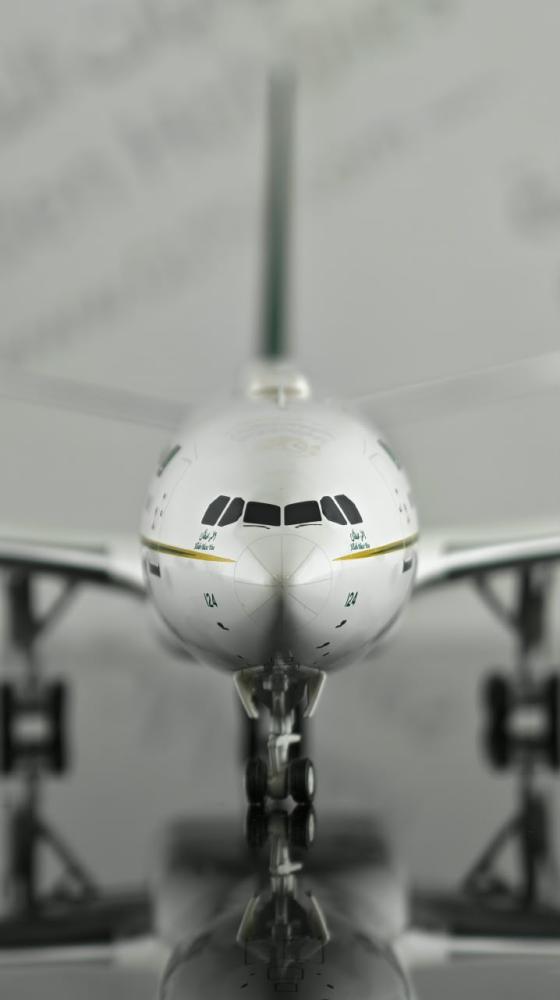 Saudi Arabian Government Airbus A340-213 HZ-124 1:200 B Models B-342-124