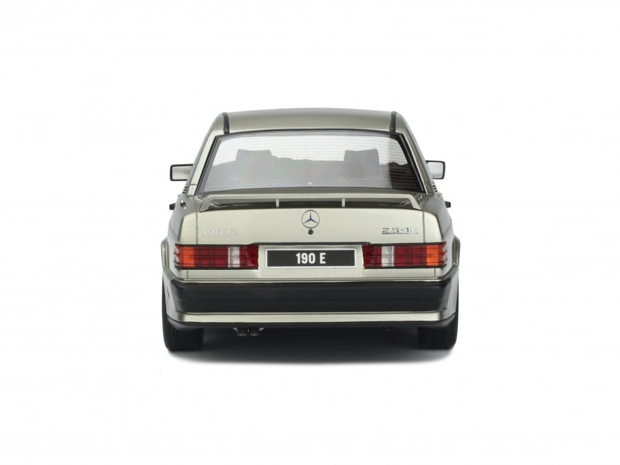 Mercedes Benz W201 190E 2.5 16S 1993 Silver 1:18 Ottomobile OT927