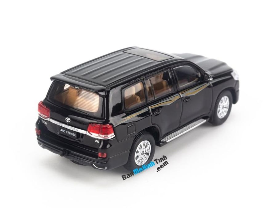 Toyota Land Cruiser LC200 Black 1:64 GCD KS-007-38