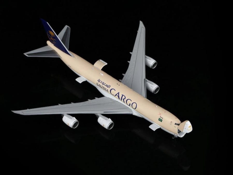 Saudi Arabian Airlines Cargo Boeing 747-8F HZ-AI3 Interactive Version 1:400 HX Models B631601C