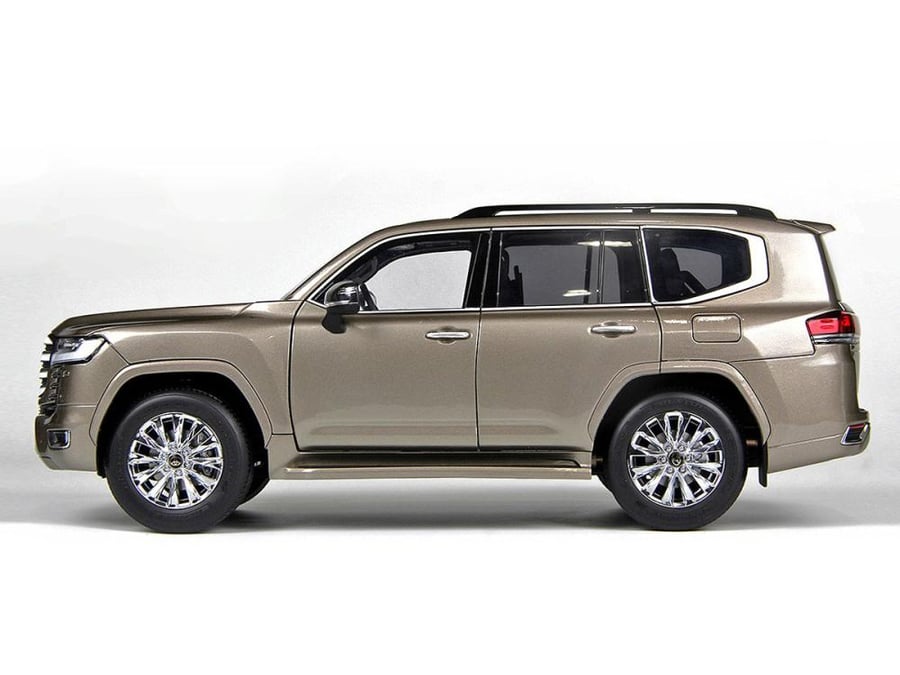 Toyota Land Cruiser LC300 ZX Gold 1:18 LCD Models LCD18013-ZX-GO