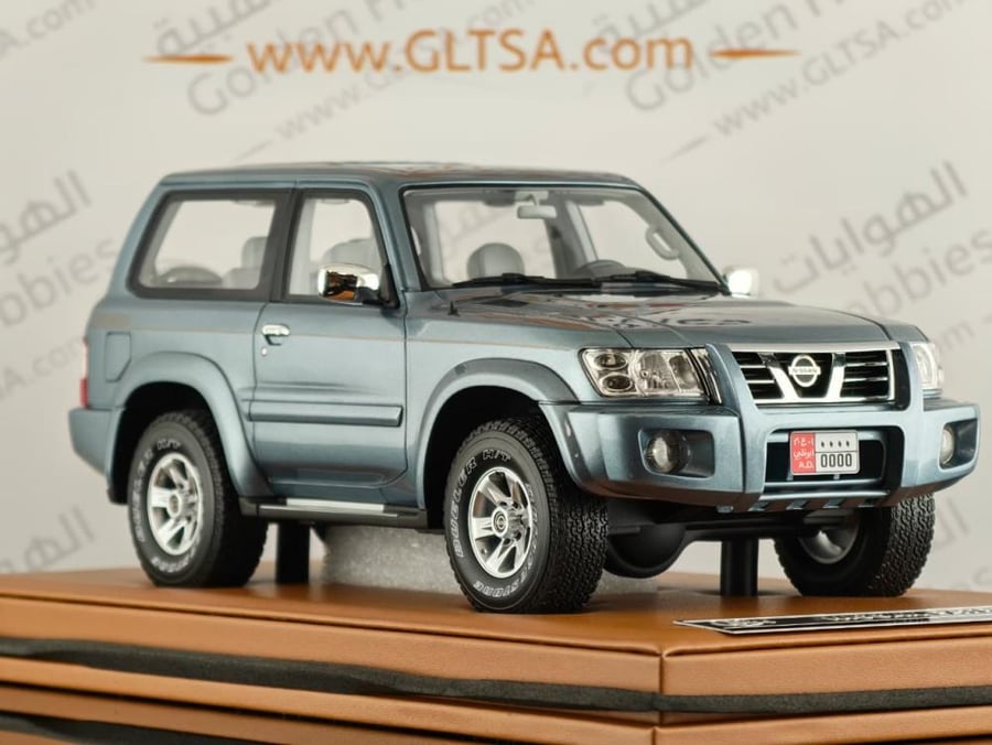 Nissan Patrol Y61 Grey 1:18 Old School Models LIMITED 100 PCS