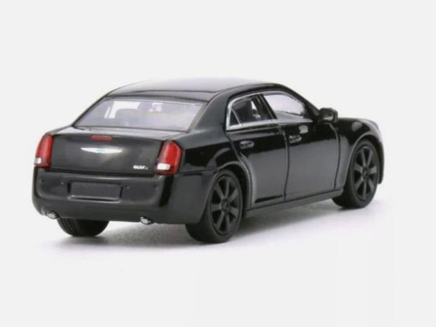 Chrysler 300c Black 1:64 596 Model LIMITED 1999 PCS