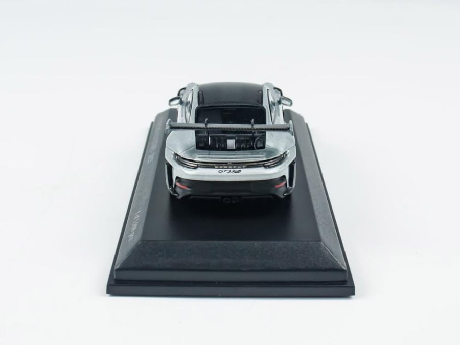 Porsche 911 (992) GT3 RS Liquid Metal Silver 1:64 Minichamps 643062124 LIMITED 1008 PCS