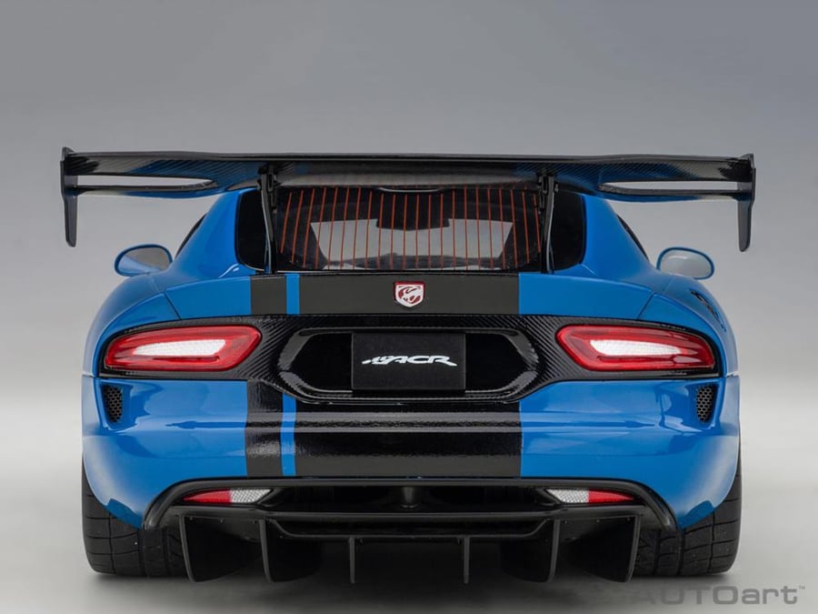 PRE-ORDER (4 Weeks) Dodge Viper ACR Competition Blue with Black Stripes 1:18 AUTOart 71734