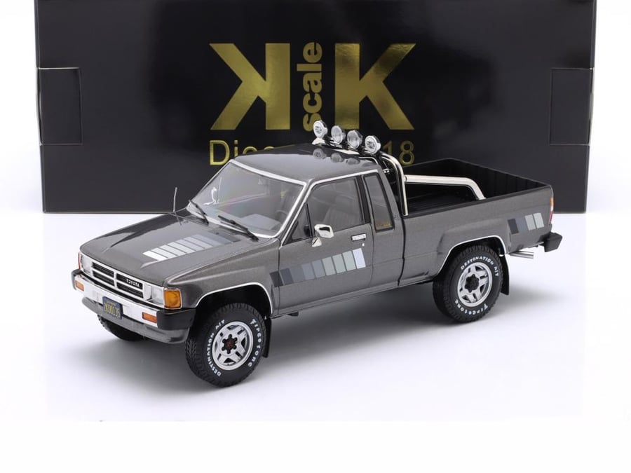 PRE-ORDER (3 Weeks) Toyota Hilux Xtra Cab 4x4 Pickup Truck 1985 Grey Metallic 1:18 KK-Scale KKDC181563