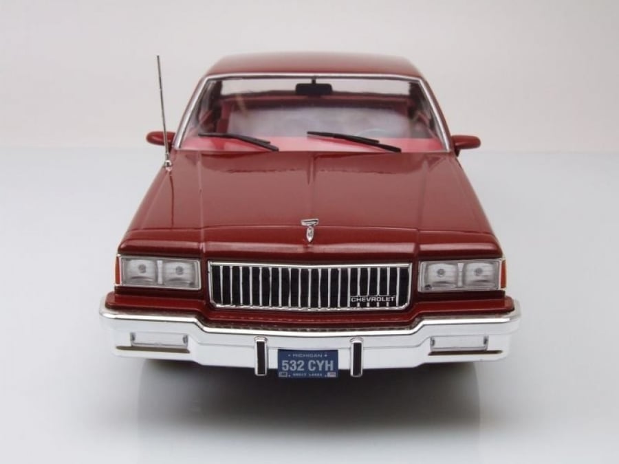 RARE Chevrolet Caprice 1985 Dark Red 1:18 MCG MCG18040