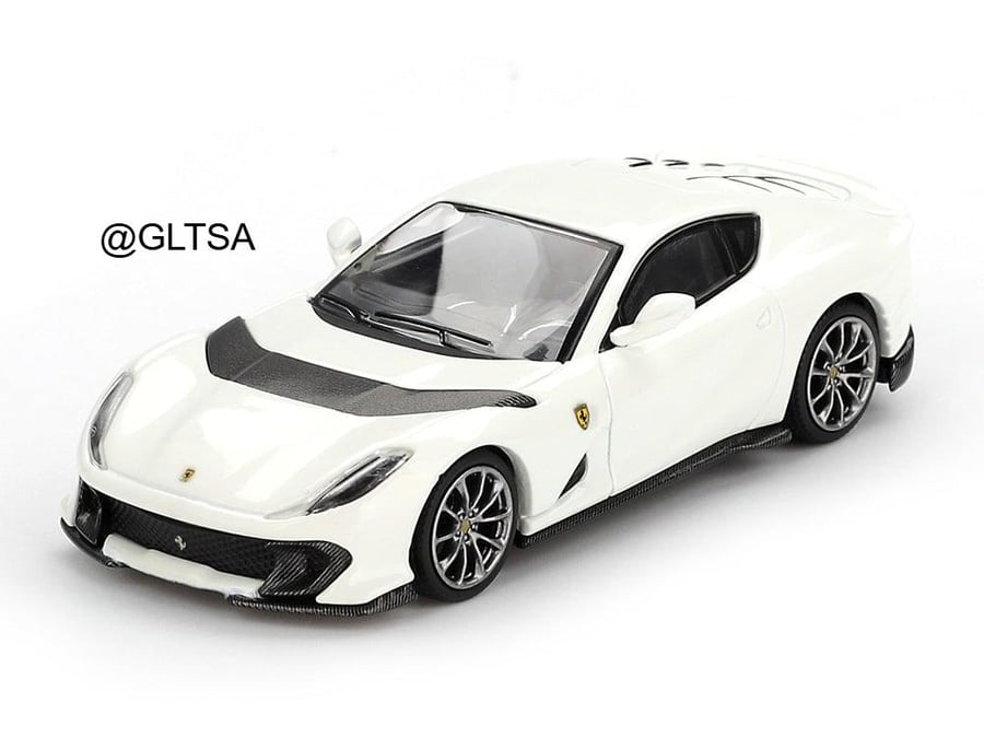 PRE-ORDER (1 Week) Ferrari 812 Competizione Bianco Avus White 1:64 BBR BBRFER64010