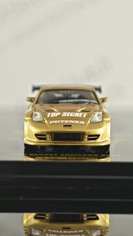 Nissan 350Z (Z33) Top Secret Thailand Gold 1:64 Inno Models IN64-350ZTST-TSTOS