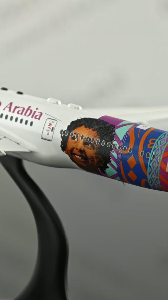 Saudia Boeing 787-9 Dreamliner "Welcome to Arabia" HZ-ARF 1:400 Aviation400 AV4424