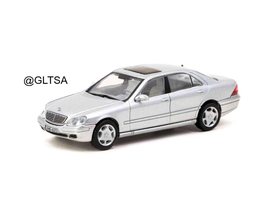 Mercedes-Benz S-Class Brilliant Silver Metallic 1:64 Tarmac Work T64G-072-SL