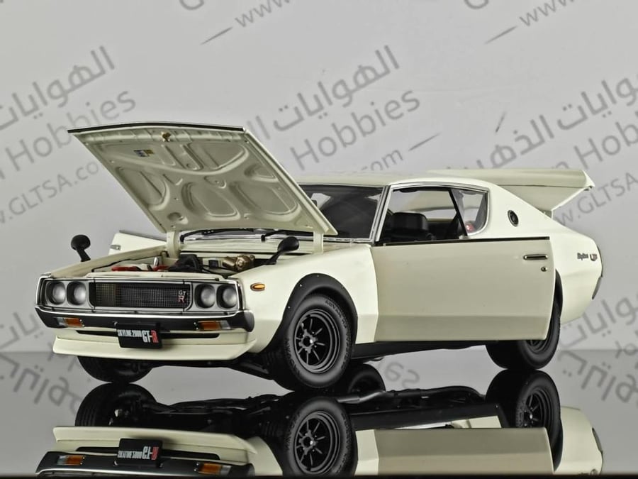 Nissan Skyline 2000 GT-R White 1:18 Kyosho 08255W