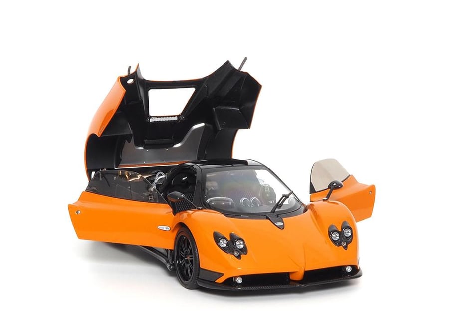 Pagani Zonda F Arancio St. Tropez 1:18 Almost Real 850409001 LIMITED 504 PCS
