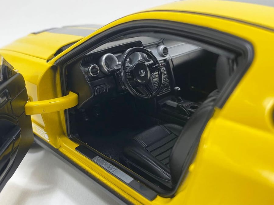 Ford Mustang Shelby GT500 Yellow 1:18 ACME SC18005