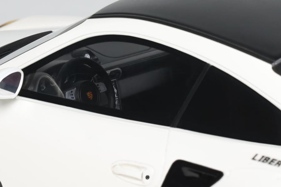 Porsche 911 (997) Turbo LB-Works White 1:18 GT Spirit GT958 LIMITED