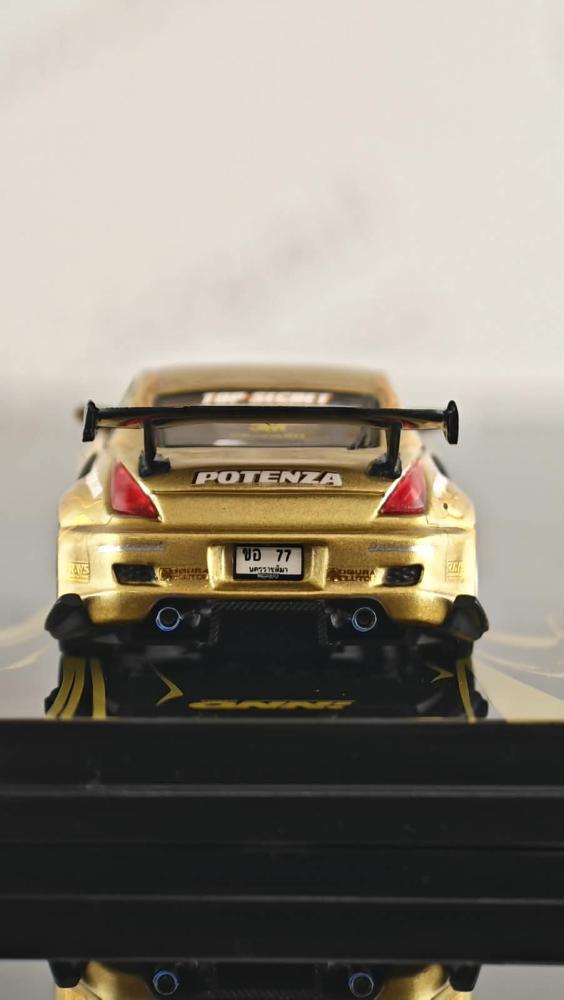 Nissan 350Z (Z33) Top Secret Thailand Gold 1:64 Inno Models IN64-350ZTST-TSTOS