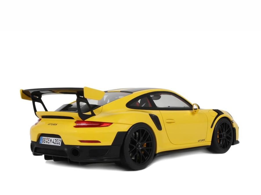 PRE-ORDER (4 Weeks) Porsche 911 (991.2) GT2 RS Nürburgring Lap Record 6:47,3 Yellow 1:18 GT Spirit GT972 LIMITED 999 PCS