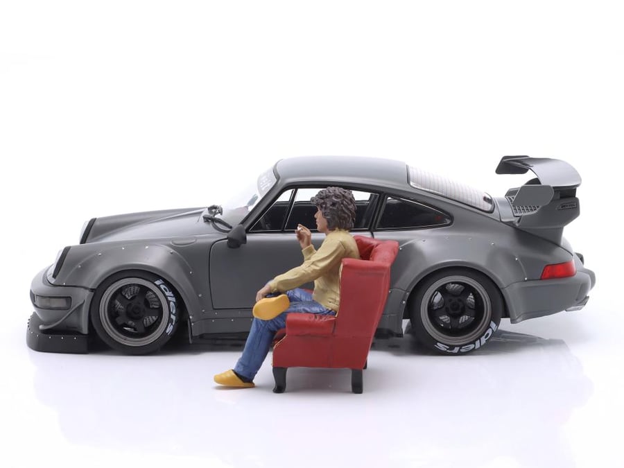 Porsche 911 (964) RWB BodyKit with Akira Nakai Figure Nargo Grey 1:18 Solido S1807517