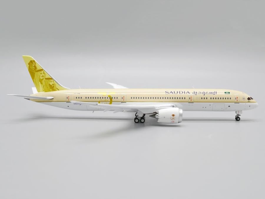 Saudi Arabian Airlines Boeing 787-9 75th Years Livery Flaps Down HZ-ARE 1:400 JC Wings LH4274A