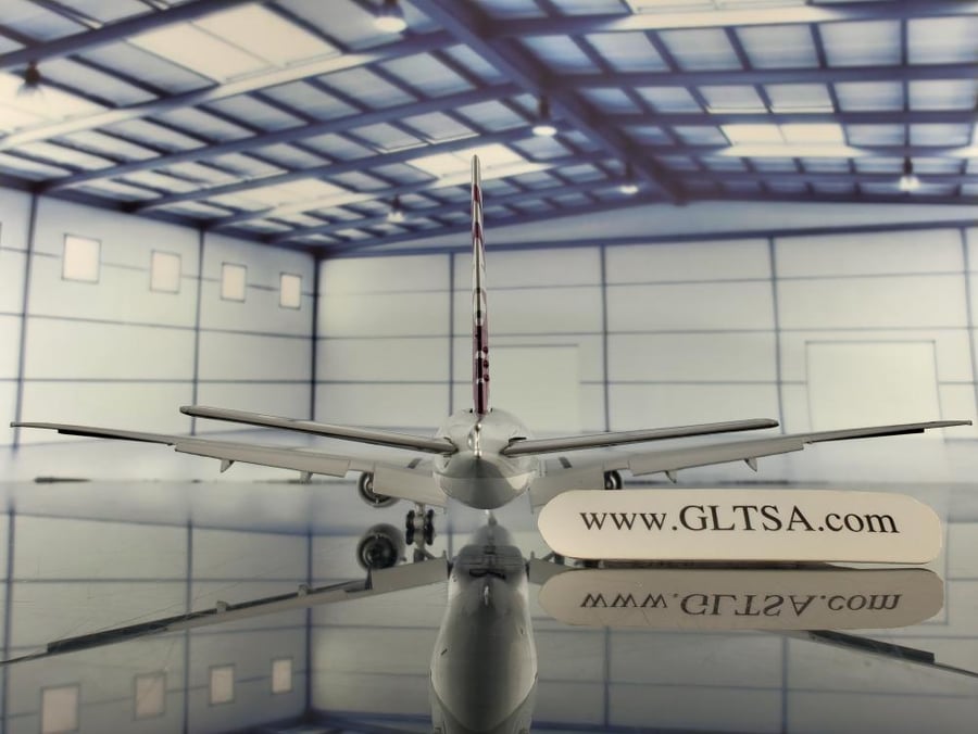 Qatar Airways Boeing 777-300ER "25 Years of Excellence" A7-BEE Flaps Down 1:400 JC Wings XX40137A