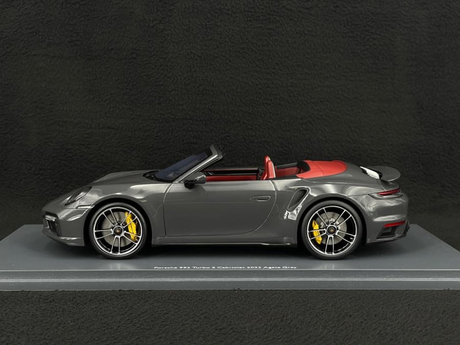 PRE-ORDER (2 Weeks) Porsche 911 (992) Turbo S Cabriolet Agate Grey 1:18 Schuco 18U00143