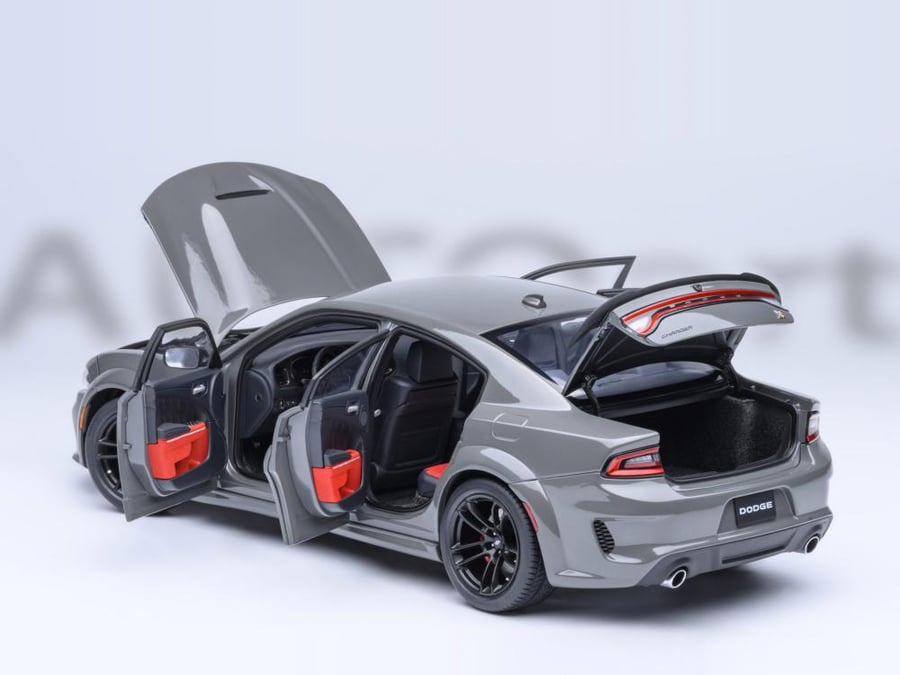 Dodge Charger SRT Scat Pack Widebody Destroyer Grey 1:18 AUTOart 71756