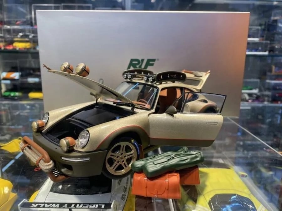 Porsche RUF Rodeo Gold Metallic 1:18 Almost Real 880101