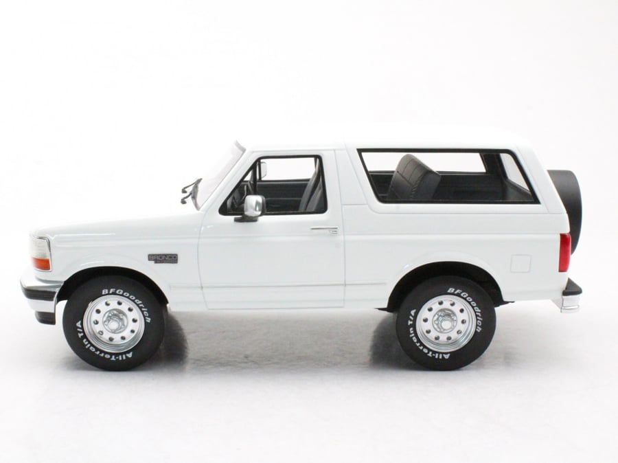 Ford USA Bronco 4X4 Hard-Top Closed 1992 White 1:18 LS Collectibles LS055A