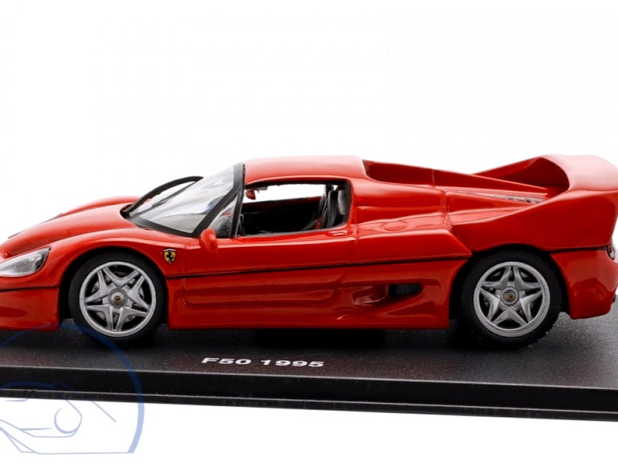 Ferrari F50 year 1995 with showcase Red 1:43 Altaya MAG NK38