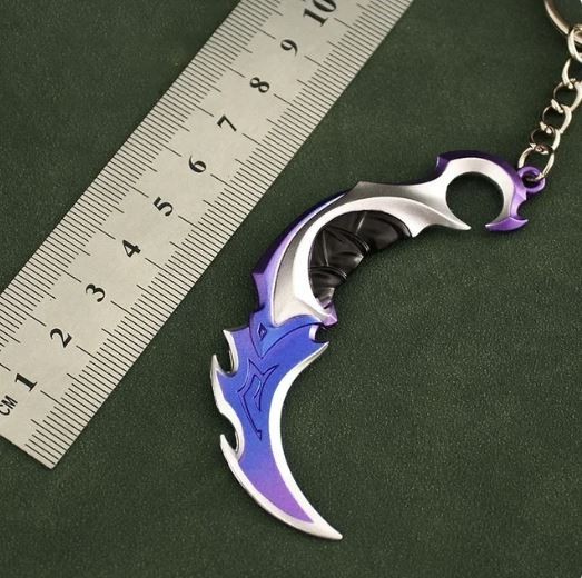 Valorant Reaver Karambit Keychain (Chromo)