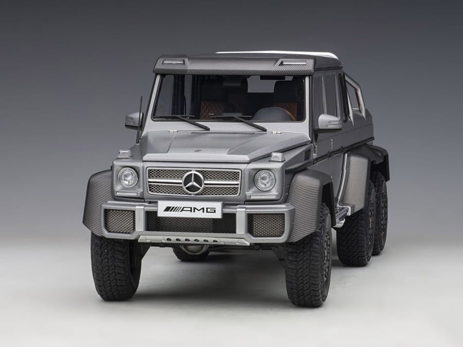 Mercedes-Benz G63 AMG 6×6 Designo Platinum Magno 1:18 AUTOart 76308