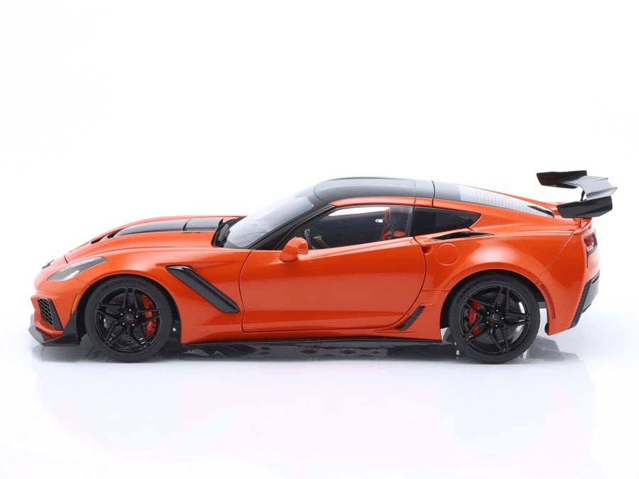 Chevrolet Corvette C7 ZR1 Sebring Orange Tintcoat 1:18 AUTOart 71279