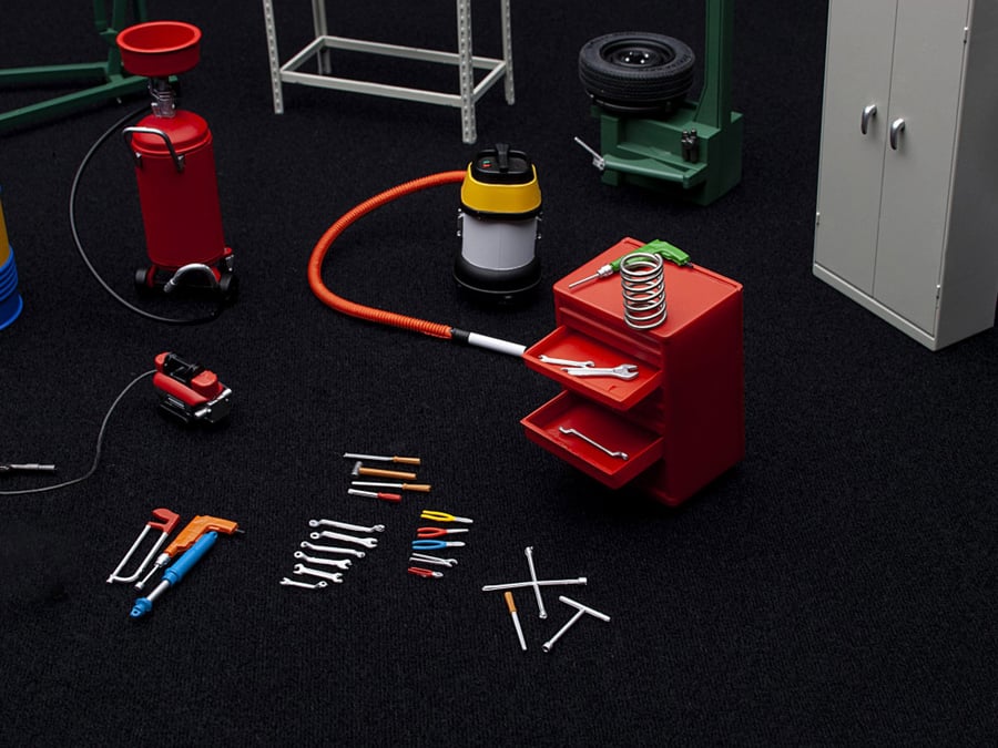 Garage Kit Set (Version 2) 1:18 AUTOart 49111
