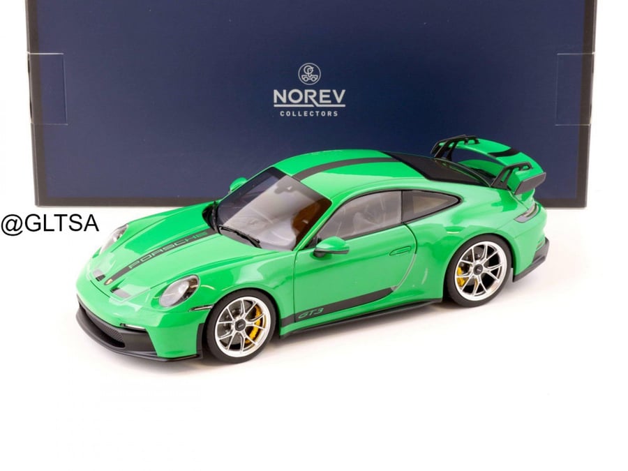 PRE-OWNED Porsche 911 (992) GT3 Green 1:18 Norev 187301 LIMITED 300 PCS
