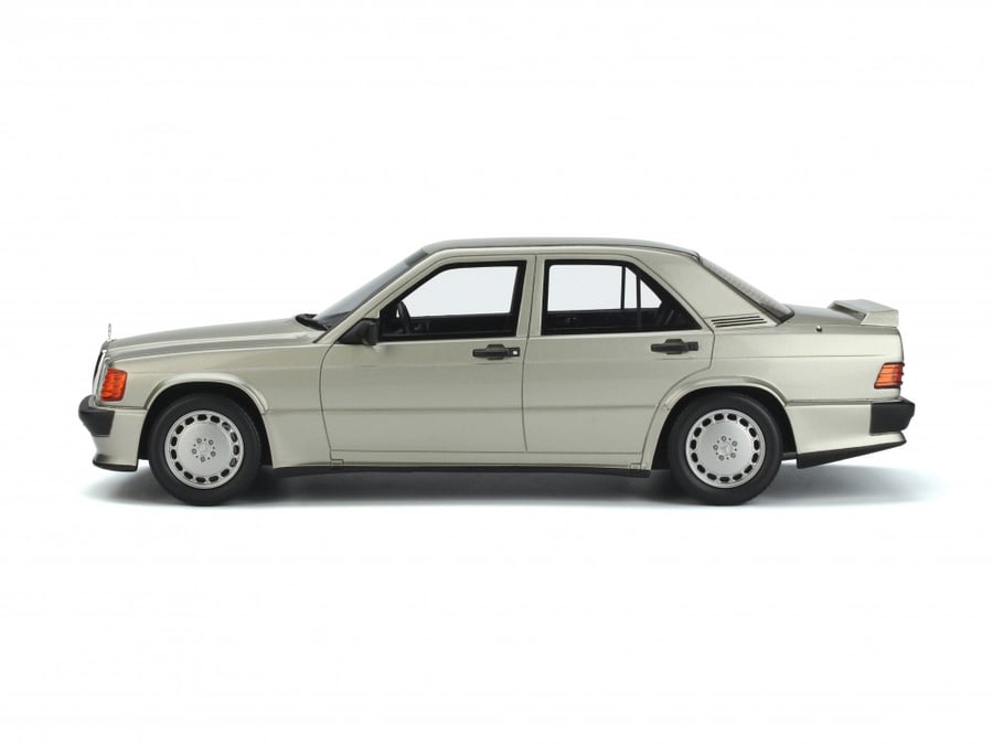 Mercedes Benz W201 190E 2.5 16S 1993 Silver 1:18 Ottomobile OT927