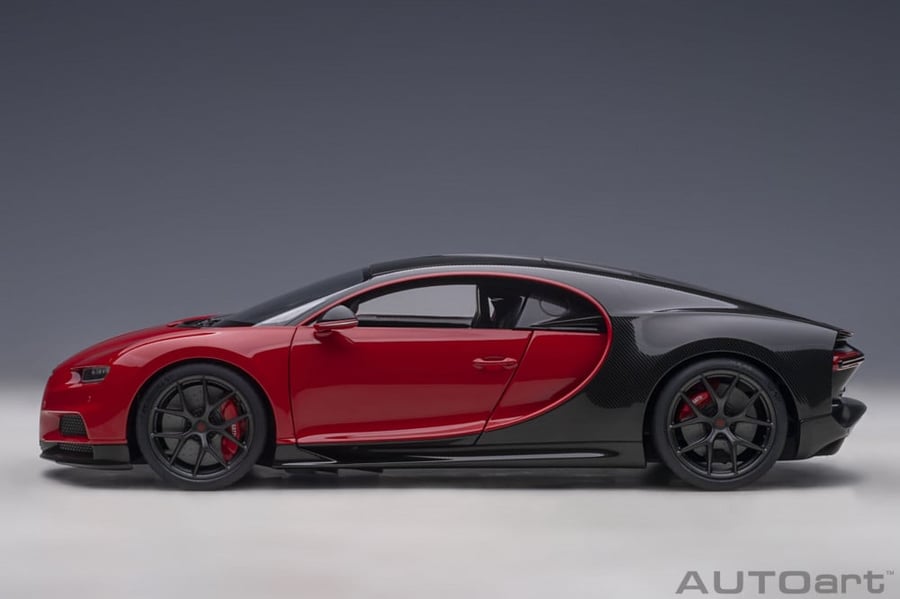 PRE-ORDER (4 Weeks) Bugatti Chiron Sport (Italian Red/Carbon) 1:18 AUTOart 70996