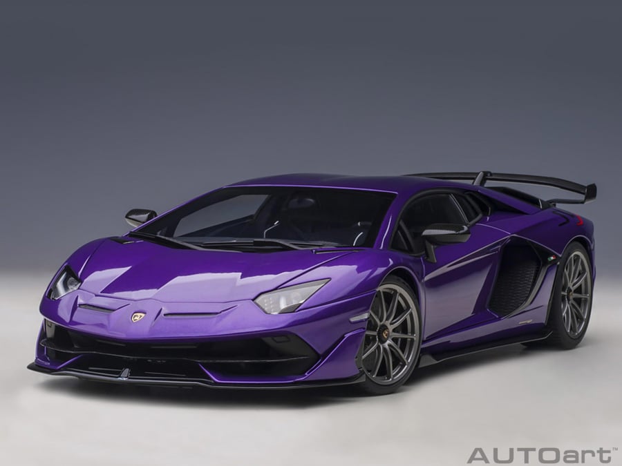 Lamborghini Aventador SVJ Viola Pasifae 1:18 AUTOart 79179