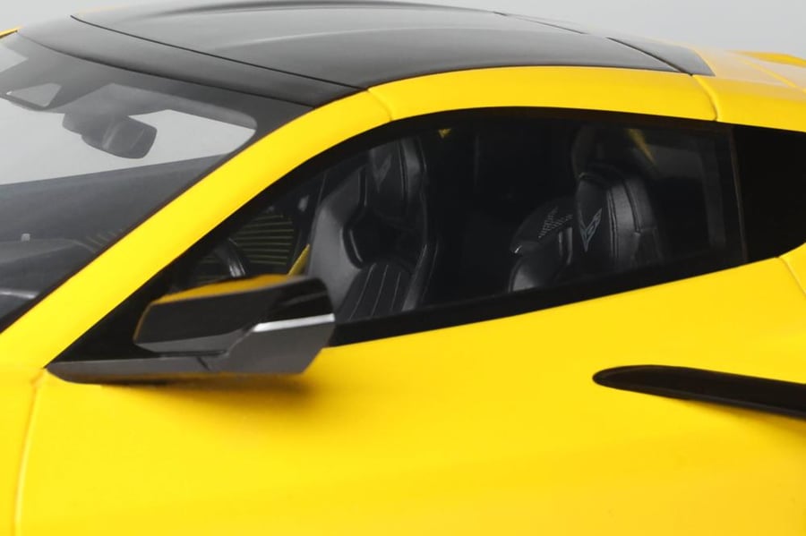 Chevrolet Corvette C8 ZR1 Competition Yellow 1:18 GT Spirit GT528 LIMITED 999 PCS