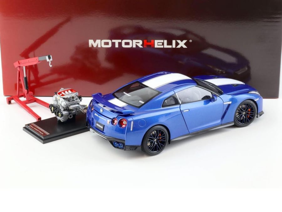 Nissan Skyline GT-R (R35) 50th Anniversary with Engine and Accessories Wangan Blue 1:18 MotorHelix M83503