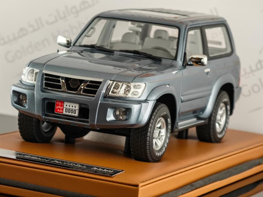 Nissan Patrol Y61 Grey 1:18 Old School Models LIMITED 100 PCS