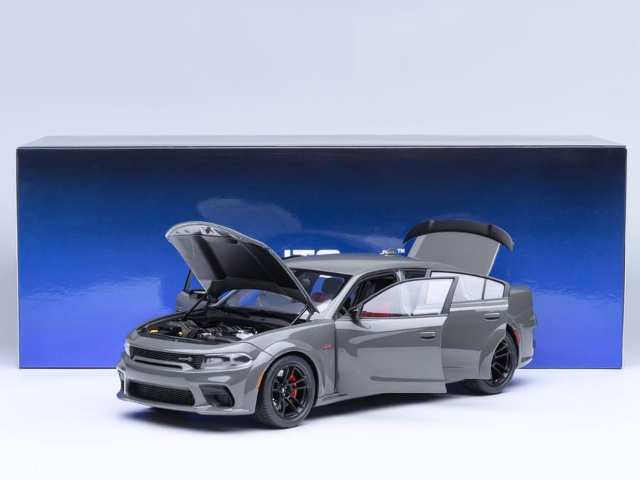 Dodge Charger SRT Scat Pack Widebody Destroyer Grey 1:18 AUTOart 71756