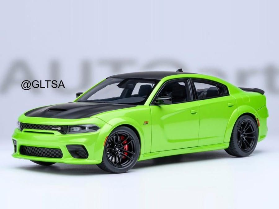Dodge Charger SRT Scat Pack Widebody Sublime 1:18 AUTOart 71758