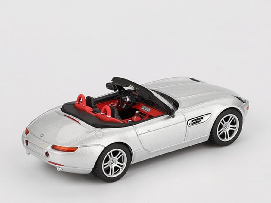 BMW Z8 Silver 1:64 MINI GT MGT00998-CH